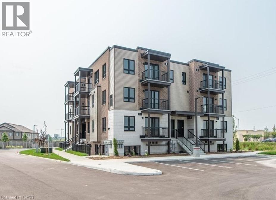 1331 COUNTRYSTONE Drive Unit# B15 — photo 3