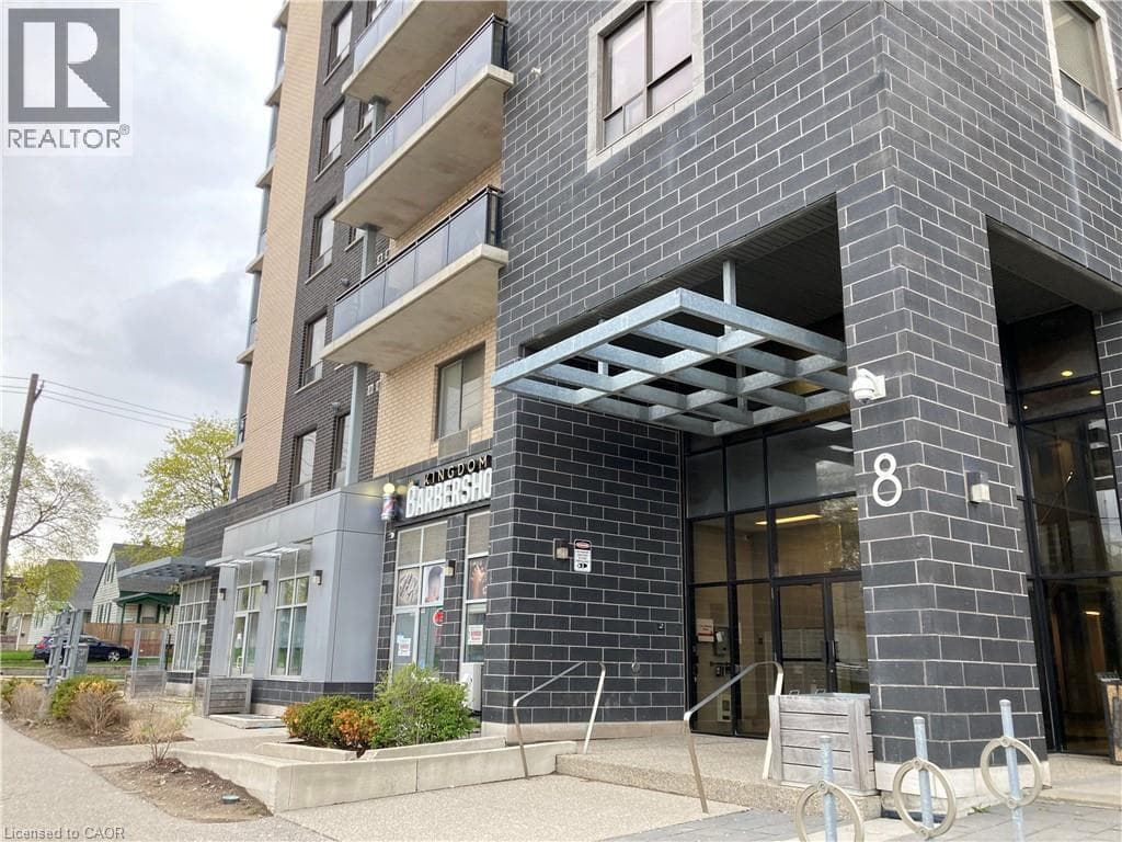 8 HICKORY Street W Unit# 204 — photo 2
