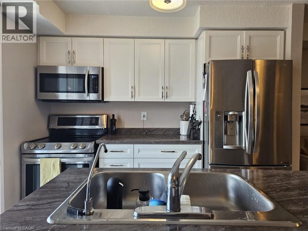 1989 OTTAWA Street S Unit# 20B — photo 2