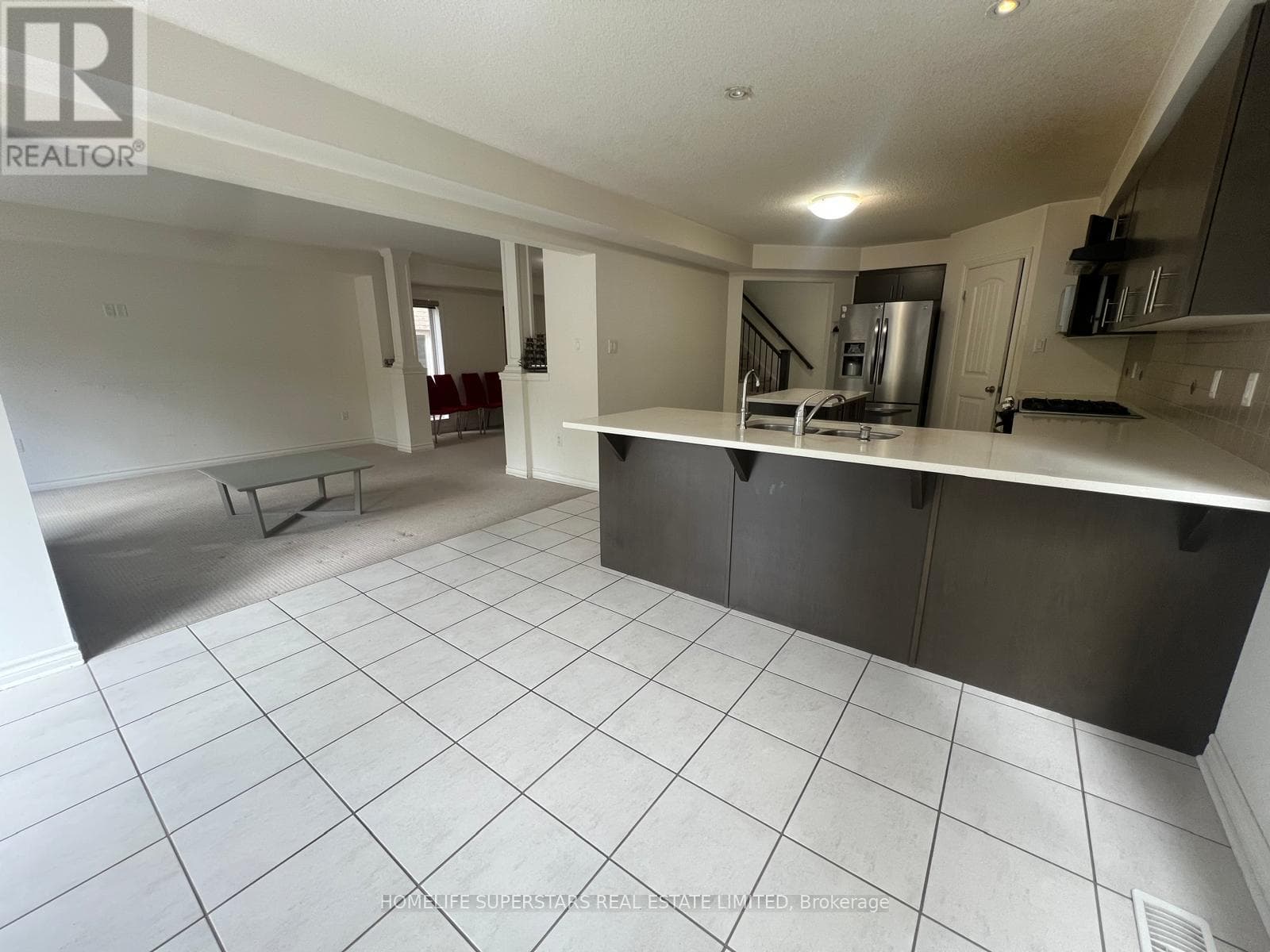 246 GRAVEL RIDGE TRAIL — photo 2