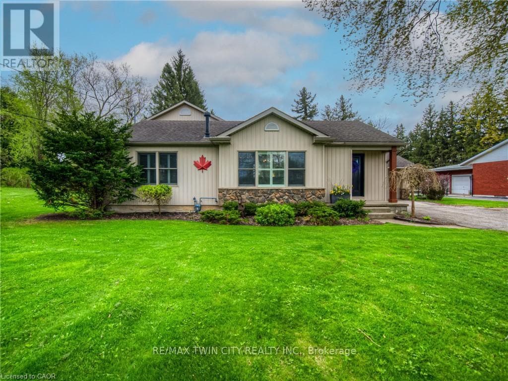 145 RIVERBANK DRIVE — photo 2