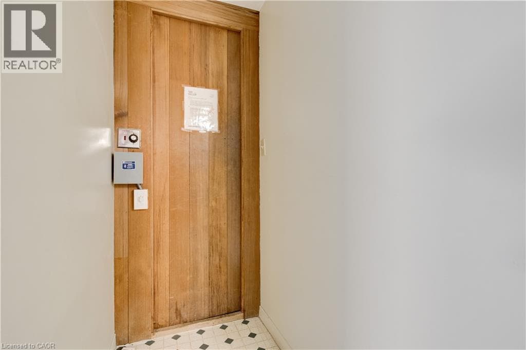 18 HOLBORN Court Unit# 104 — photo 3