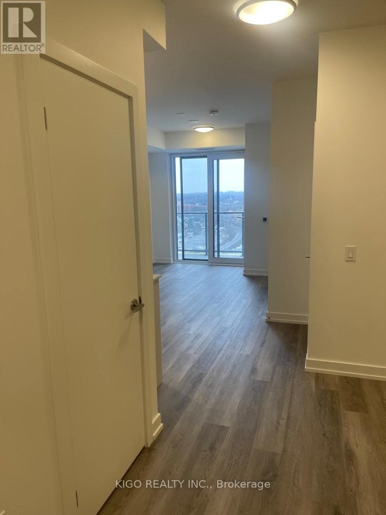 1108 - 15 WELLINGTON STREET S — photo 3