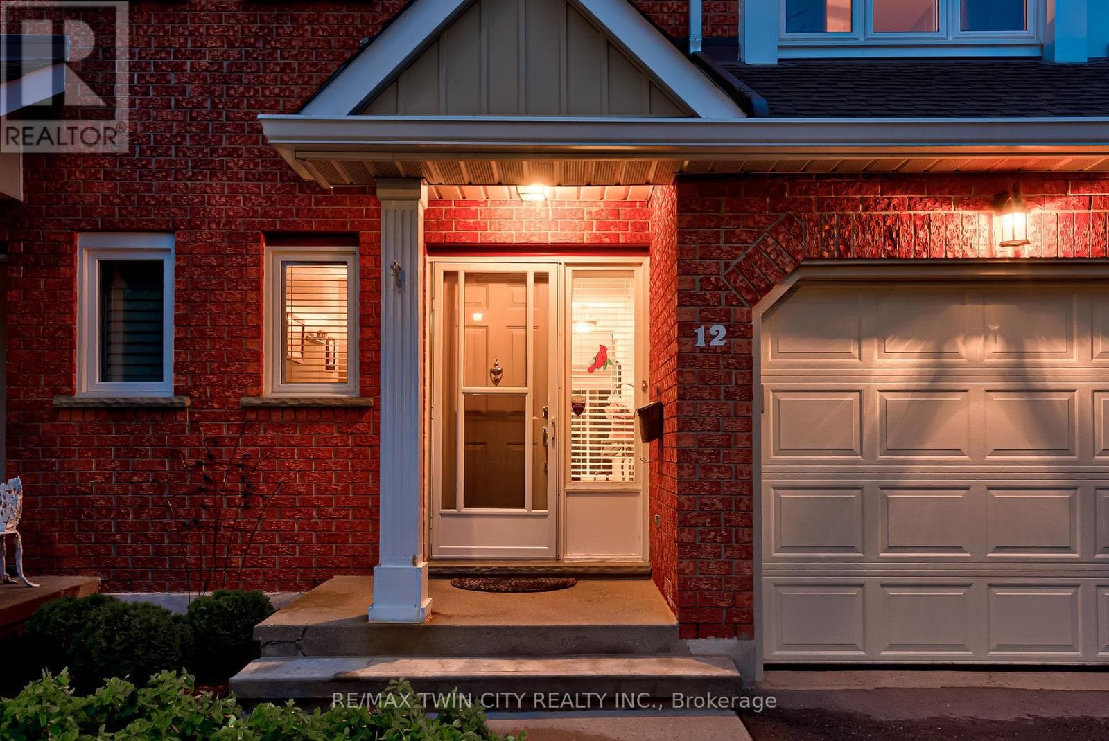 12 - 523 BEECHWOOD DRIVE — photo 3