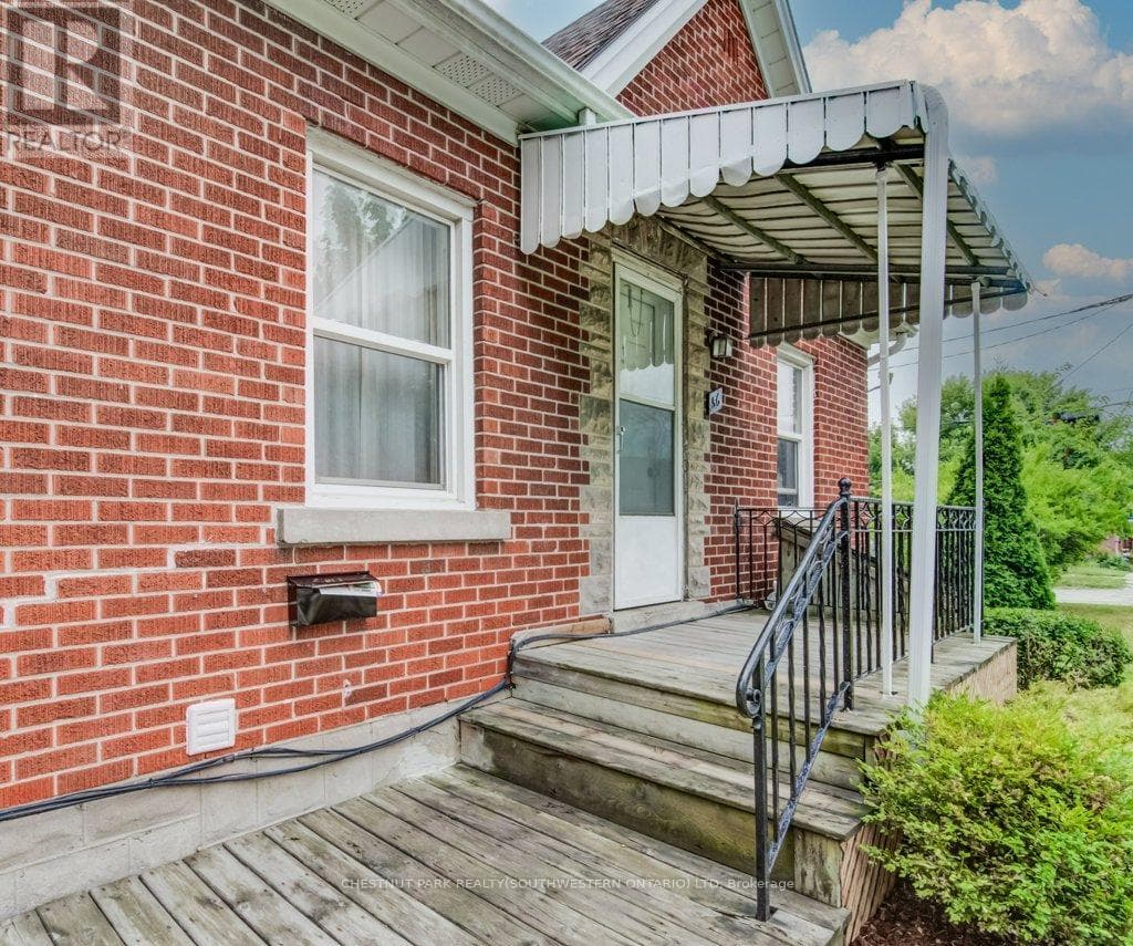56 LILAC STREET — photo 3
