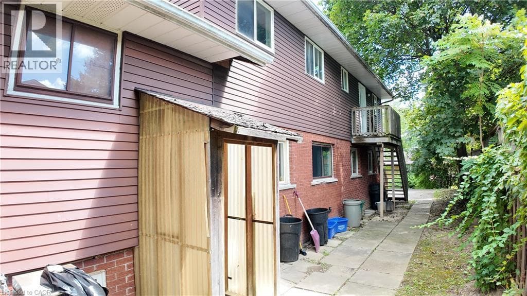 379 HOLLY Street — photo 3