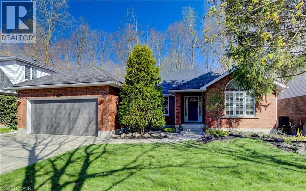 439 NORTHLAKE Drive — photo 1