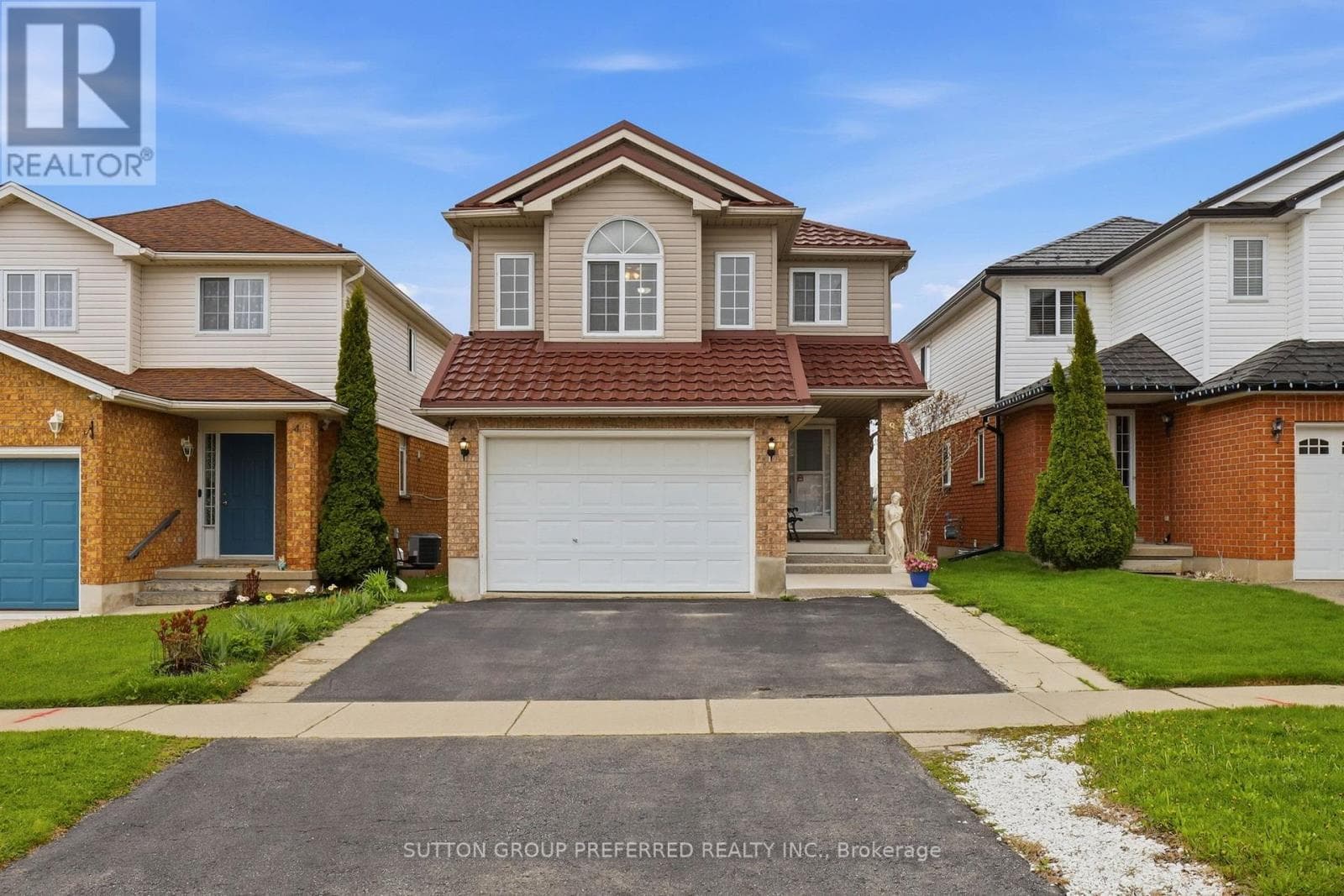 187 HOLLYRIDGE CRESCENT — photo 2