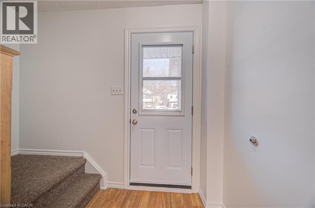 277 PIONEER Drive — photo 3