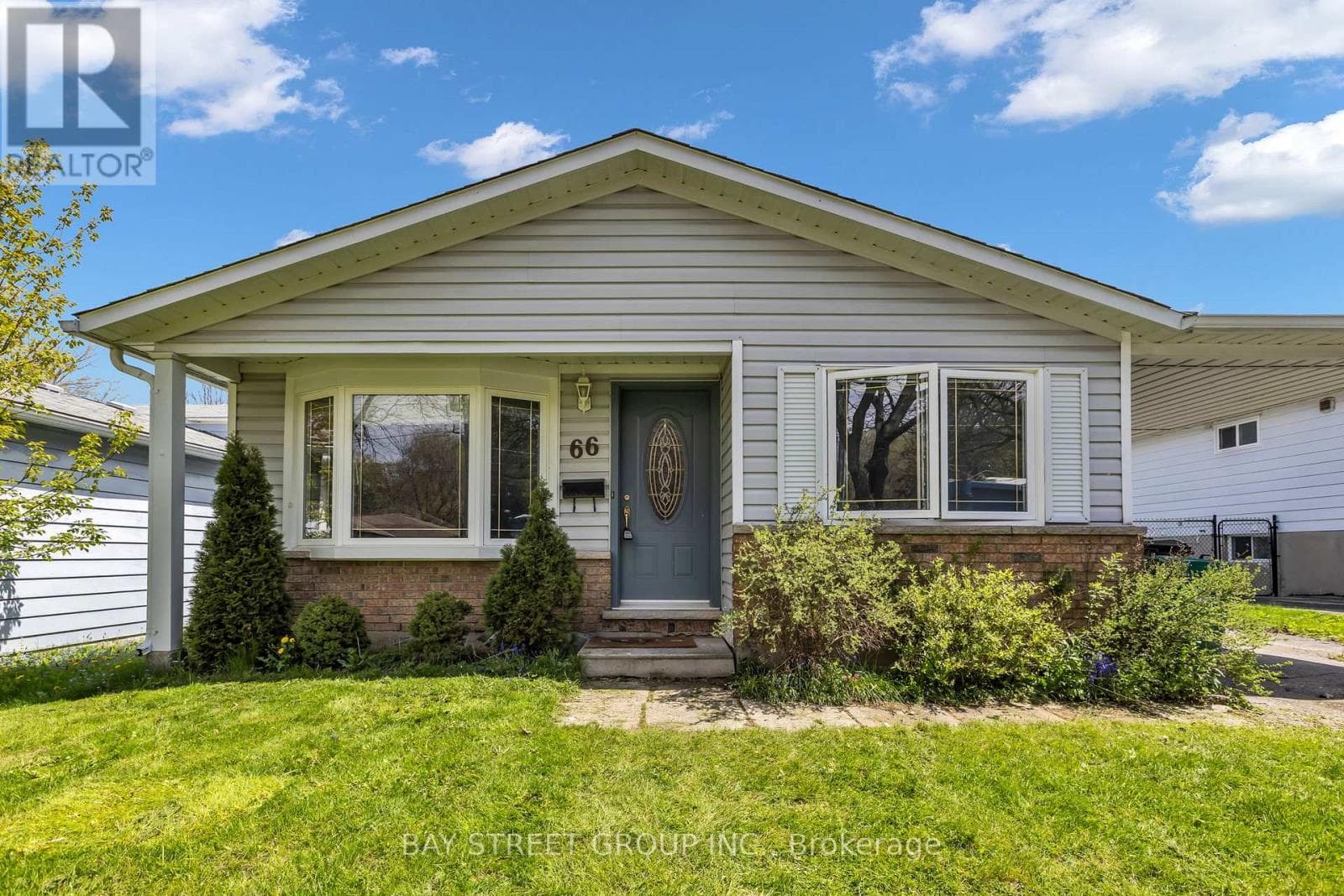 66 AMOS AVENUE — photo 3