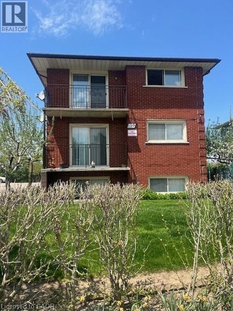 150 CHANDLER Drive Unit# 3 — photo 1