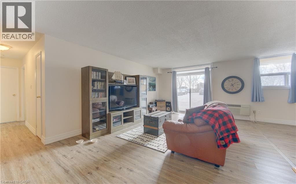 185 KEHL Street Unit# 214 — photo 3