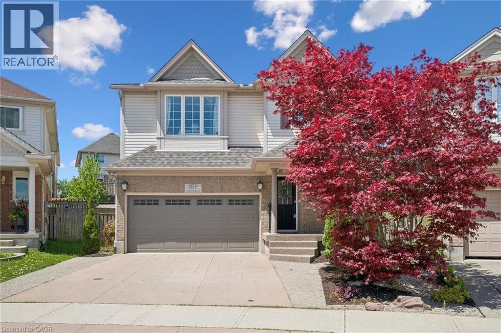 707 COMMONWEALTH Crescent — photo 1