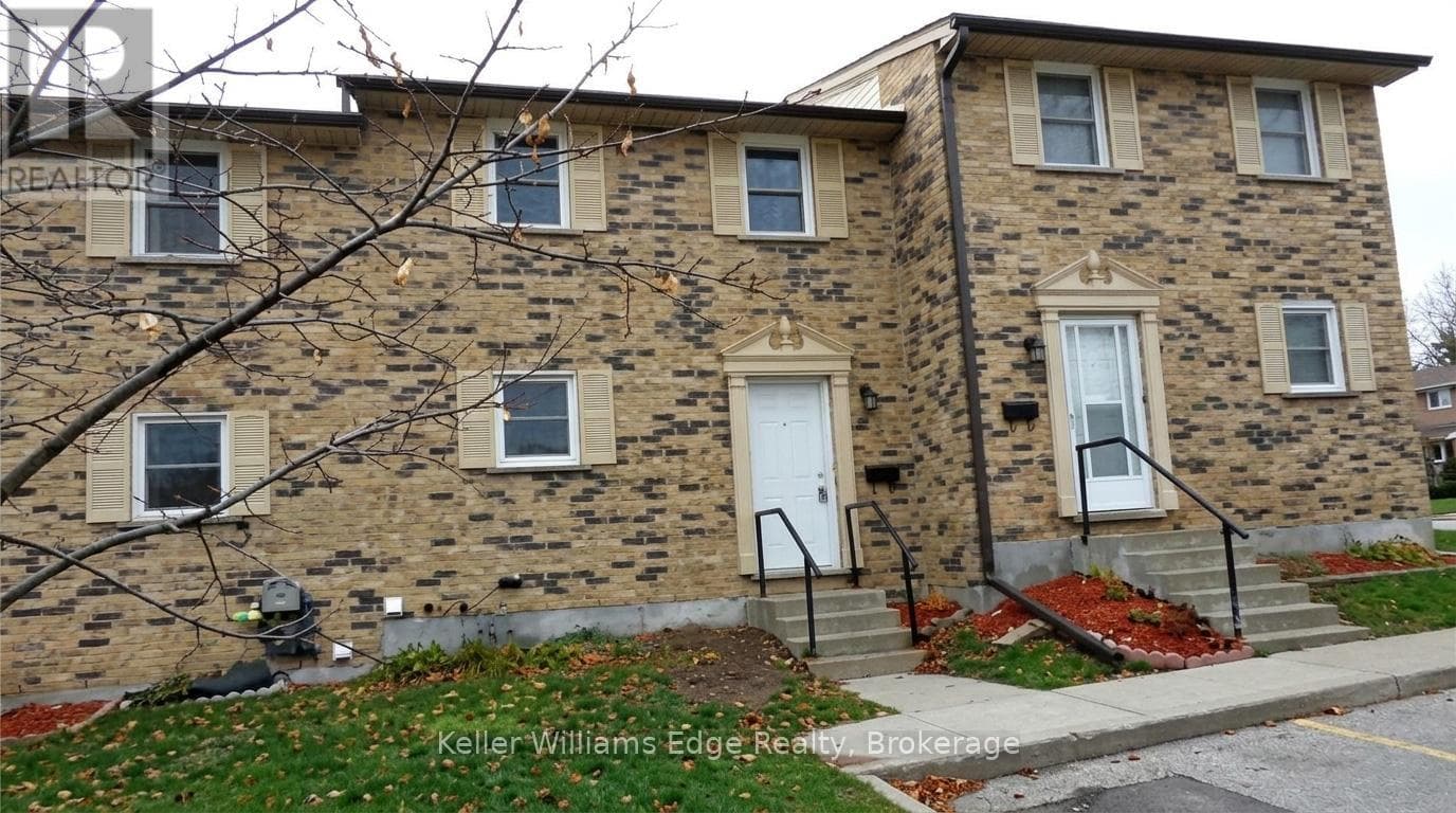 10 - 175 CEDAR STREET — photo 1