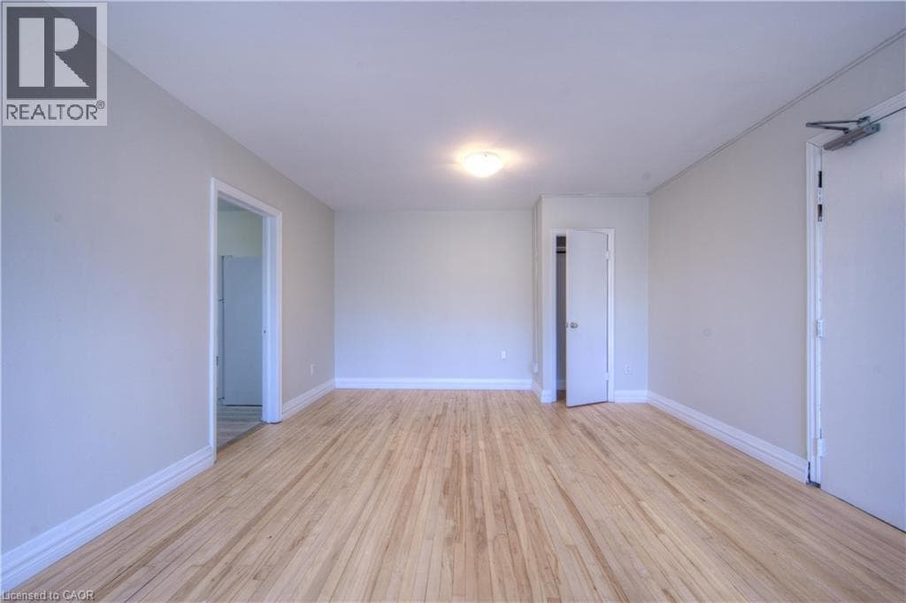 141 CHAPEL Street Unit# 9 — photo 2