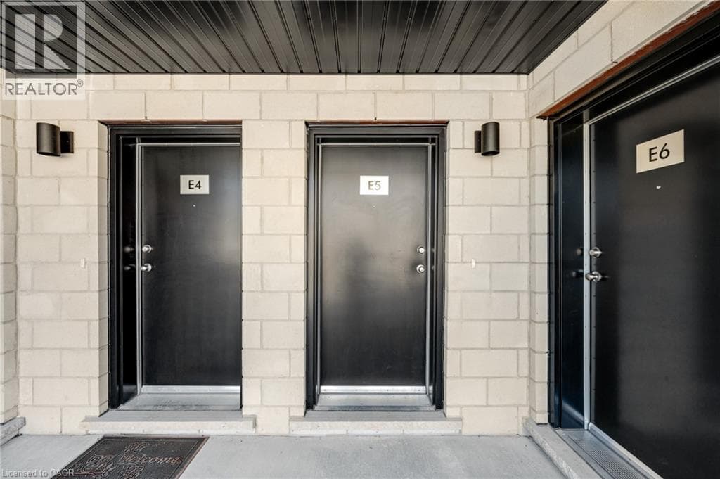 410 NORTHFIELD Drive W Unit# D5 — photo 3