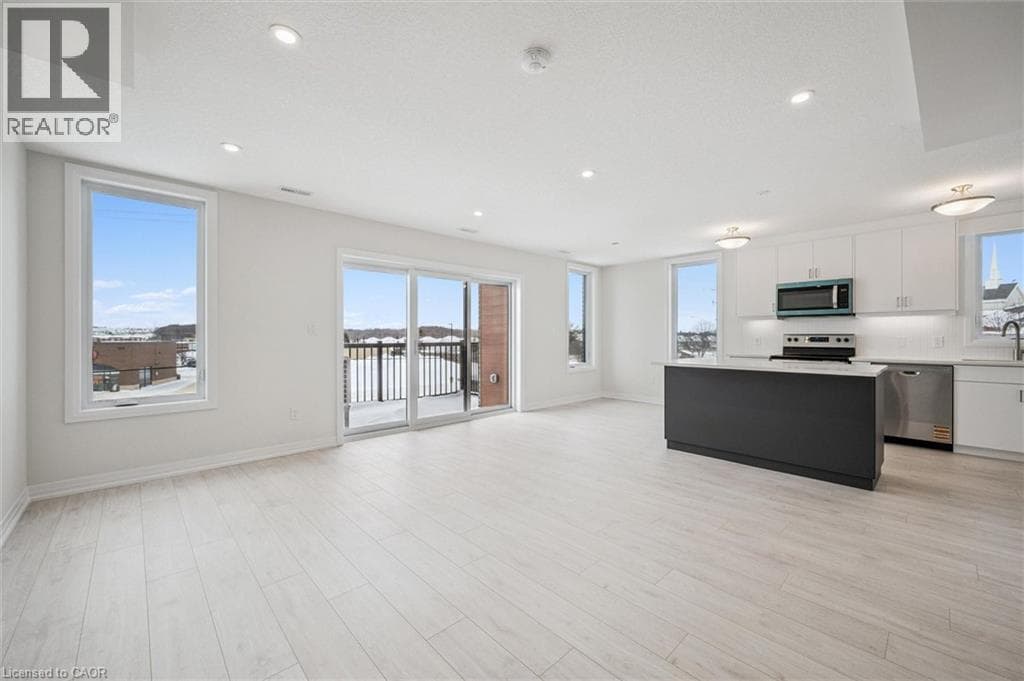 525 ERINBROOK Drive Unit# C062 — photo 3
