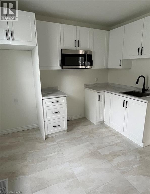 13 STANLEY Street — photo 3