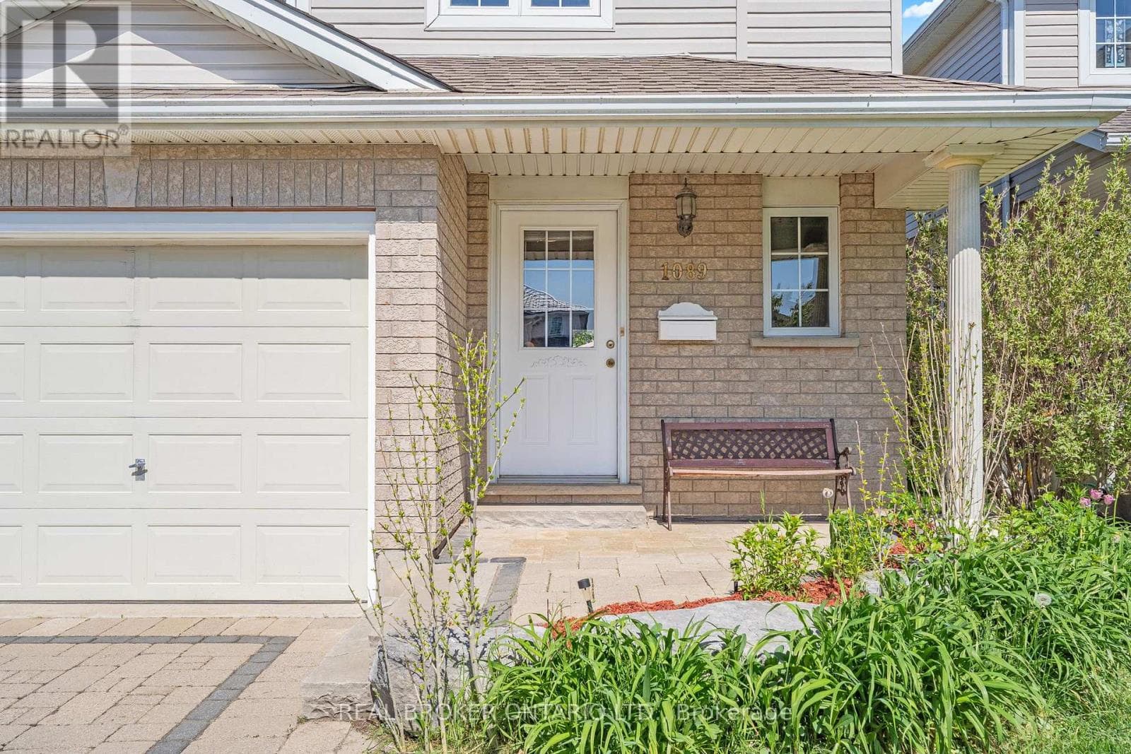 1089 COPPER LEAF CRESCENT — photo 3