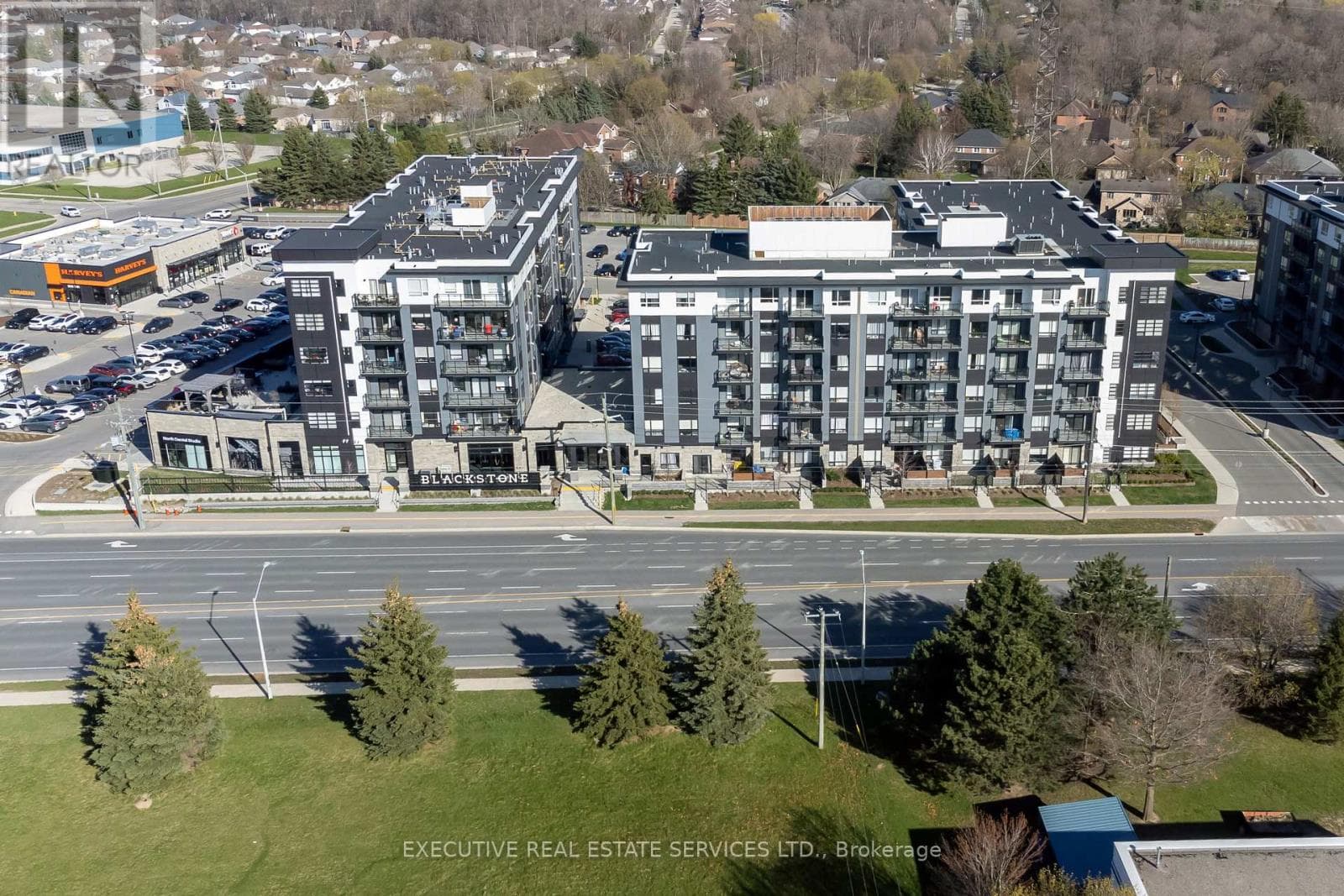 322 - 251 NORTHFIELD DRIVE E — photo 2