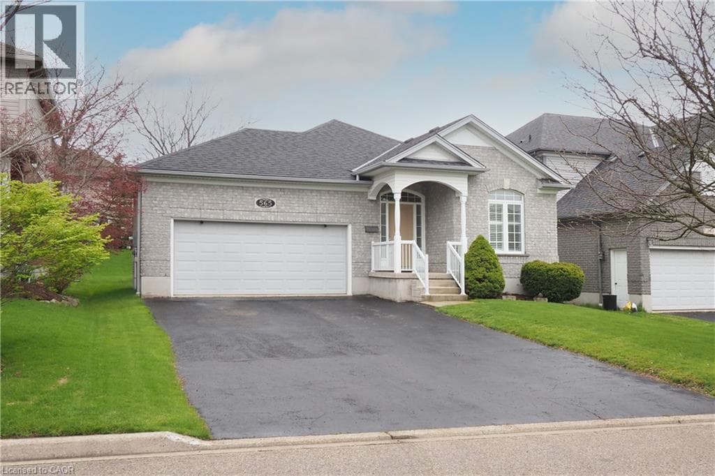 565 SPRINGWATER Drive — photo 1