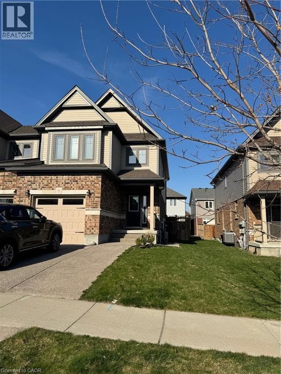 9 SANDYBAY Avenue Unit# Upper — photo 1