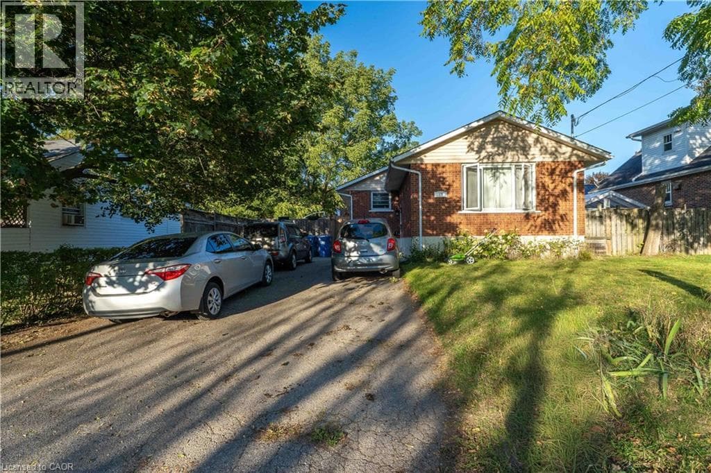 41 ALMA Street N — photo 3