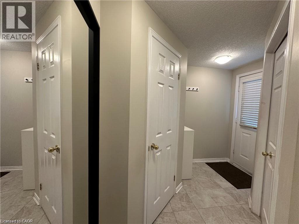 158 WILDERNESS Drive — photo 2