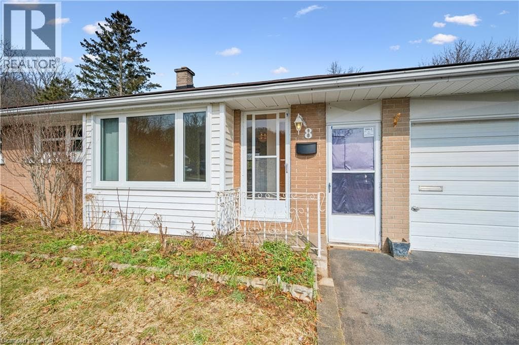 8 GORDON Street — photo 3