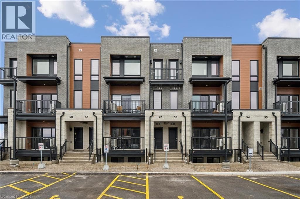 525 ERINBROOK Drive Unit# C052 — photo 1