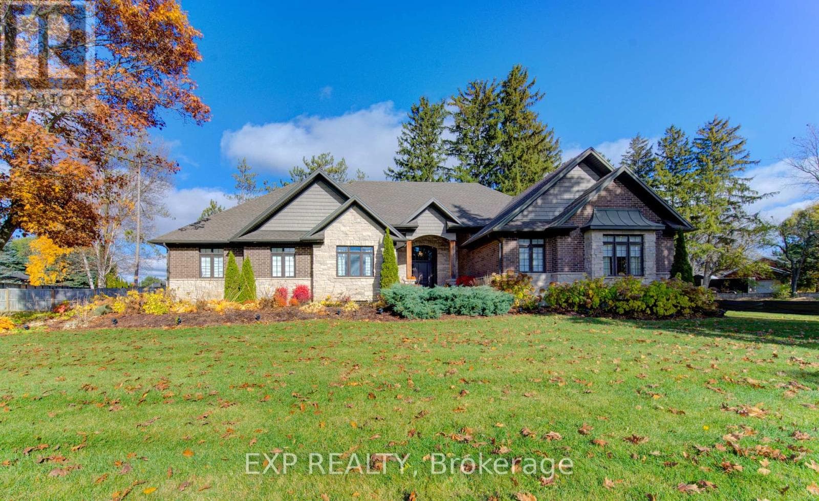 52 EDGEHILL DRIVE — photo 1