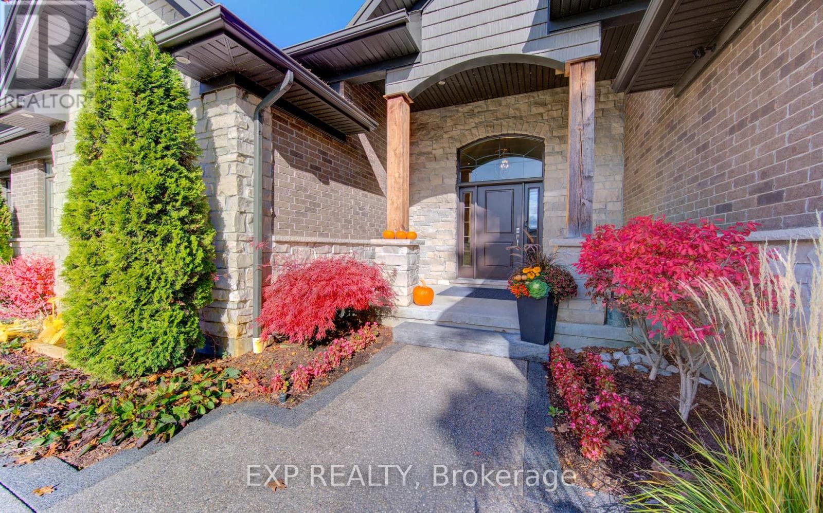 52 EDGEHILL DRIVE — photo 3