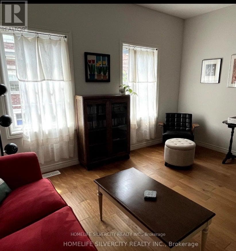 19 JOHN RUSSELL LANE — photo 3