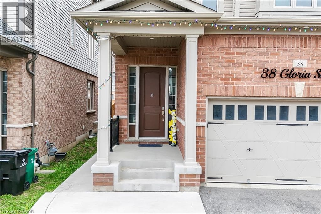 38 GLORIA Street — photo 3