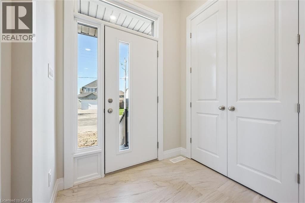 109 CATHERINE Street — photo 3