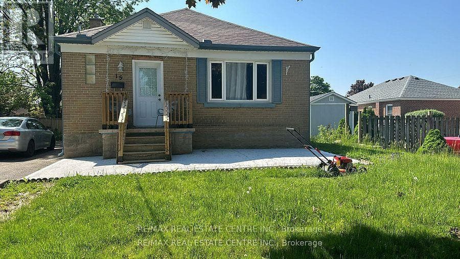 BASEMENT - 15 CHELSEA ROAD — photo 1
