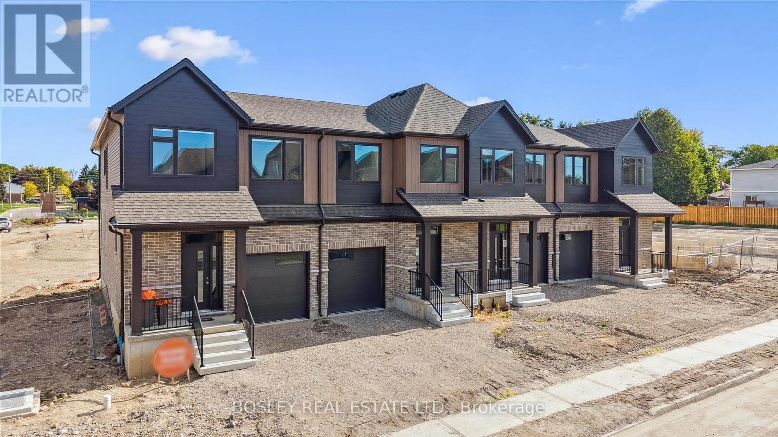 111 CATHERINE STREET — photo 1