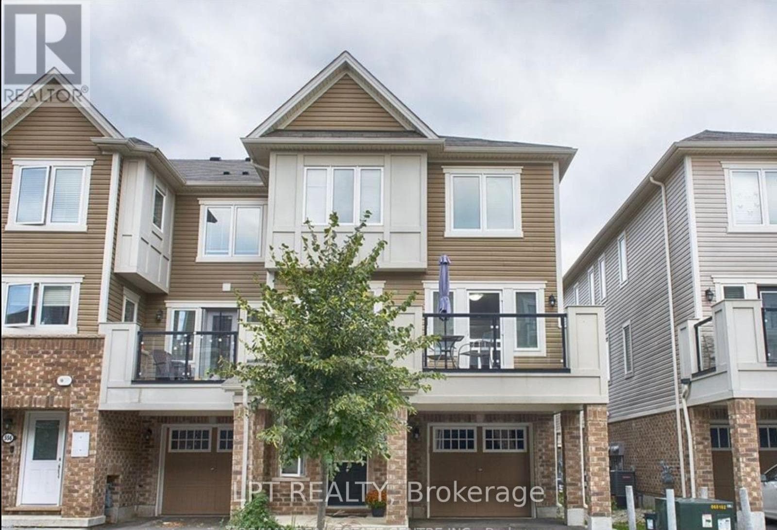 140 - 554 GOLDENROD LANE — photo 1