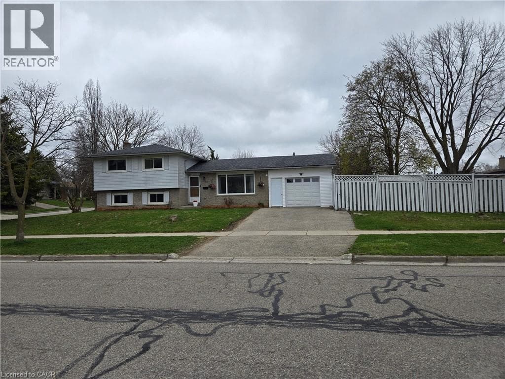 261 OVERLEA Drive — photo 2