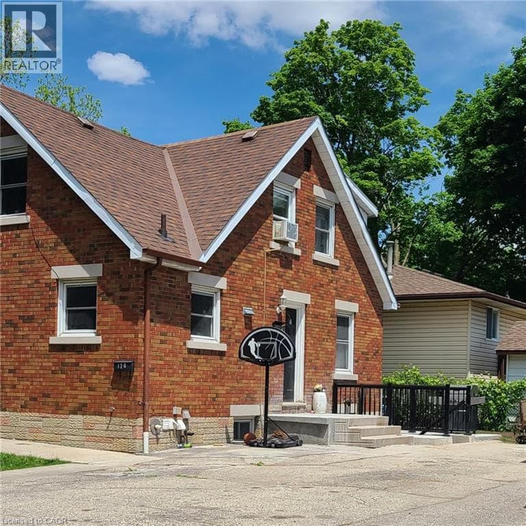 120 ELMWOOD Avenue Unit# B — photo 1