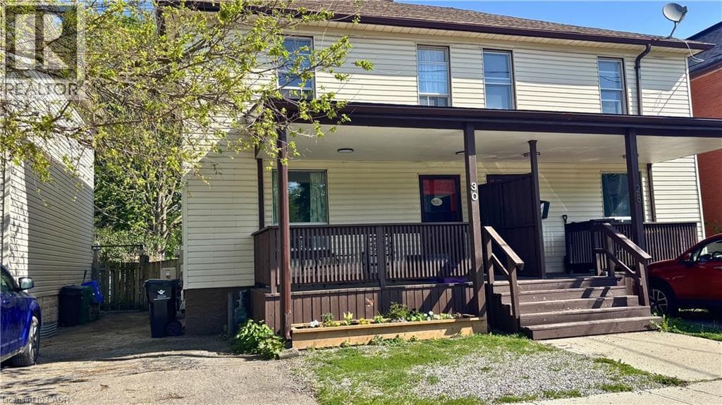 30 VICTORIA Avenue — photo 1