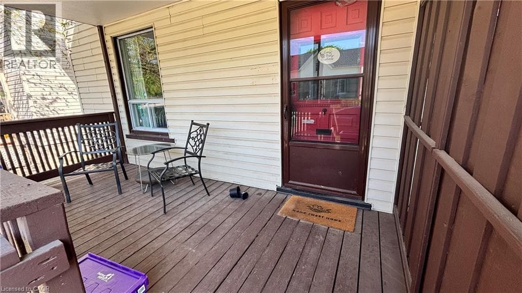 30 VICTORIA Avenue — photo 2
