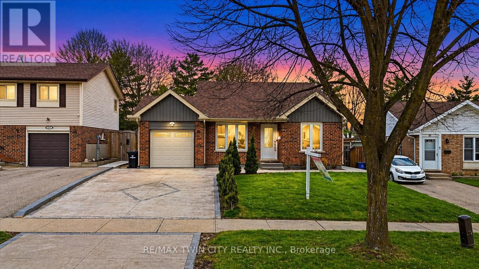 86 CARLYLE DRIVE — photo 3