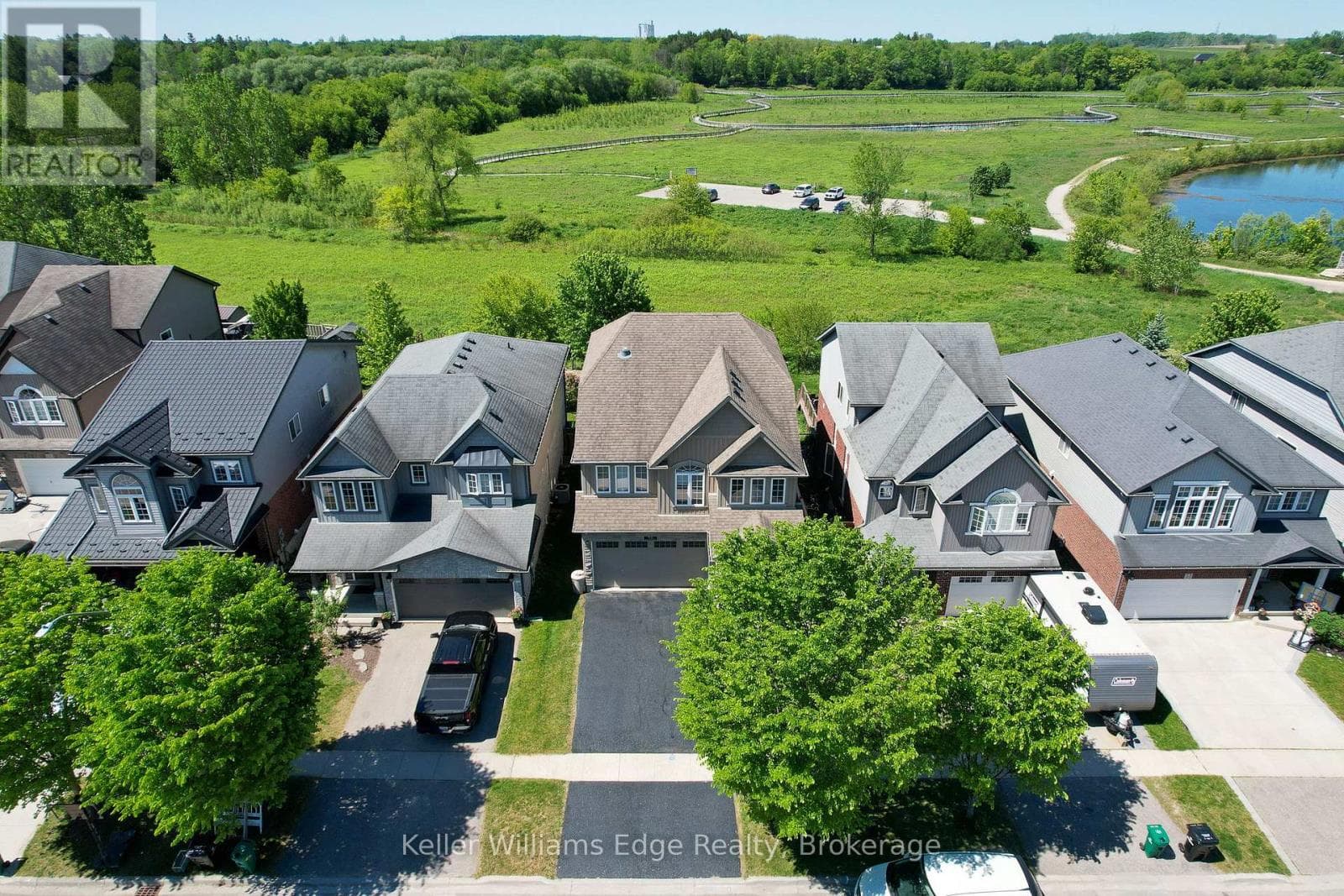 56 SMITH'S CREEK DRIVE — photo 2