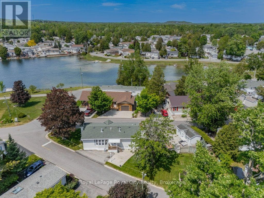 1 PINE LANE — photo 1