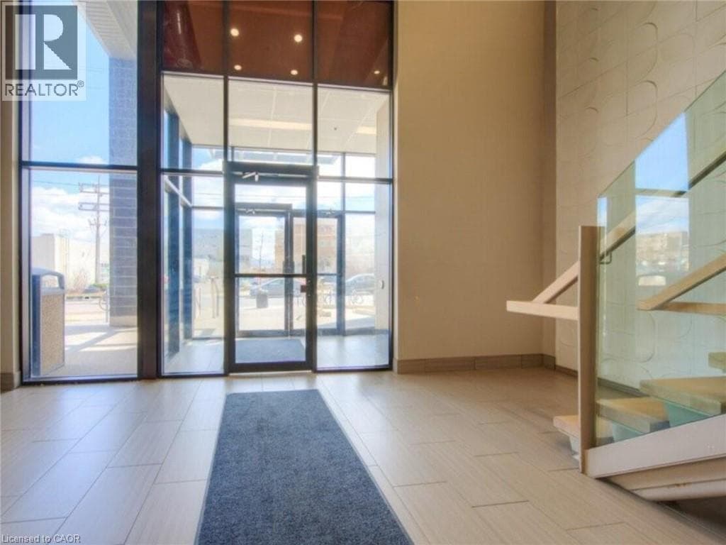 8 HICKORY Street W Unit# 1105 — photo 3
