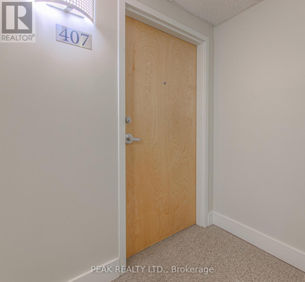 407 - 155 WATER STREET — photo 3