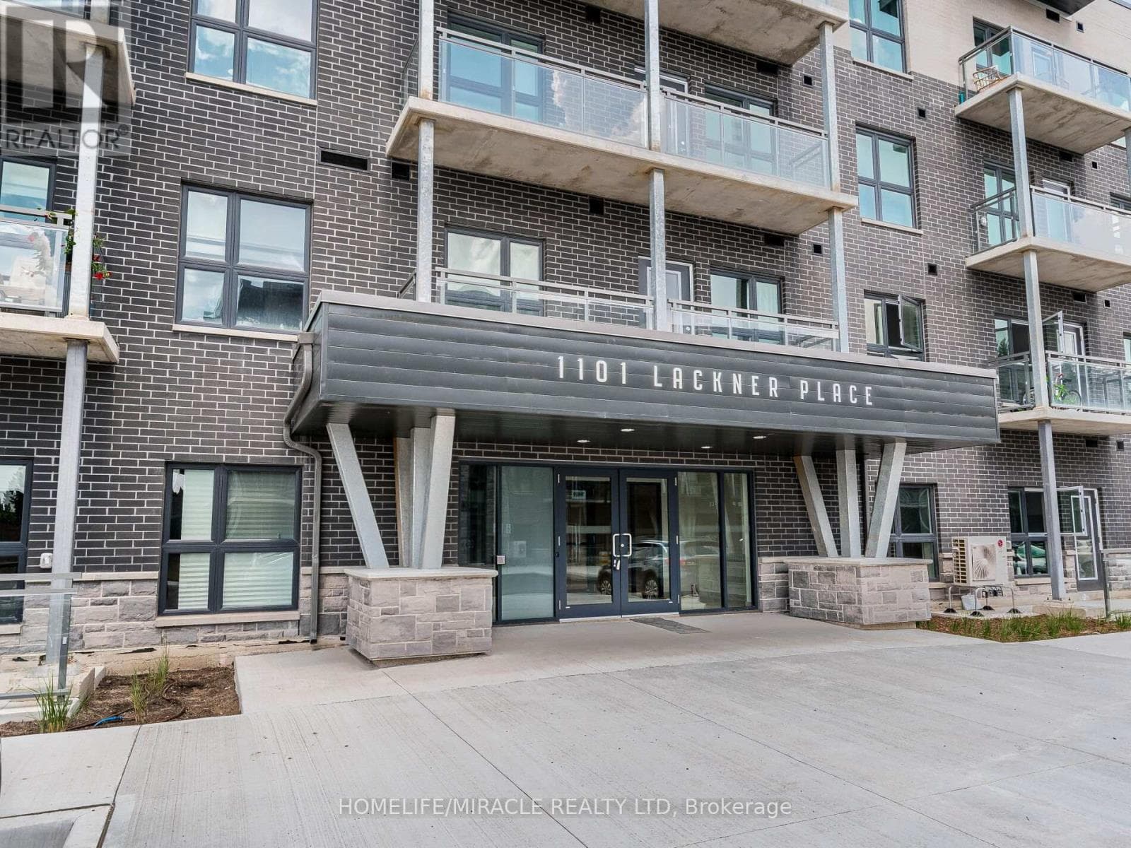 T2 - 1101 LACKNER PLACE — photo 2