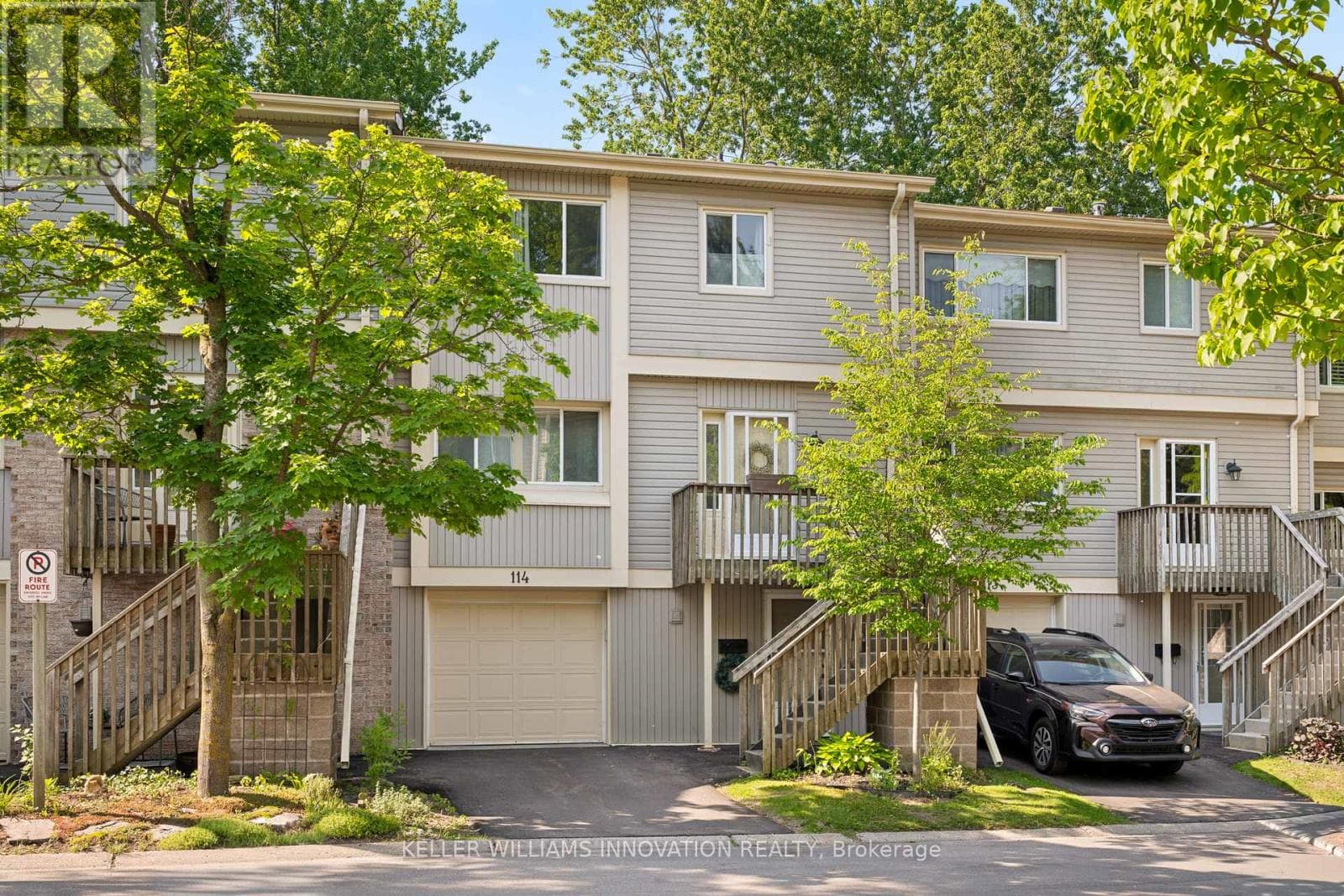 114 - 30 GREEN VALLEY DRIVE — photo 1