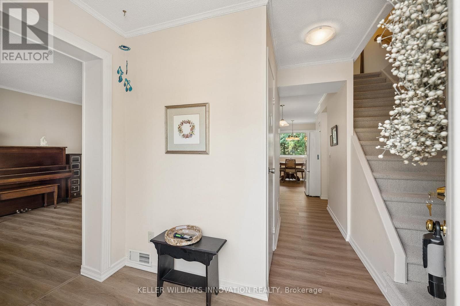114 - 30 GREEN VALLEY DRIVE — photo 3